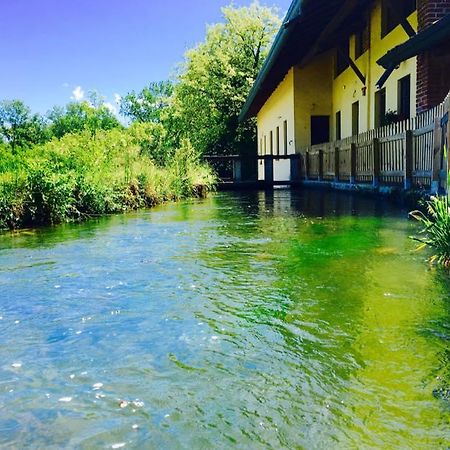 Agriturismo Helianthus Oleggio Dış mekan fotoğraf